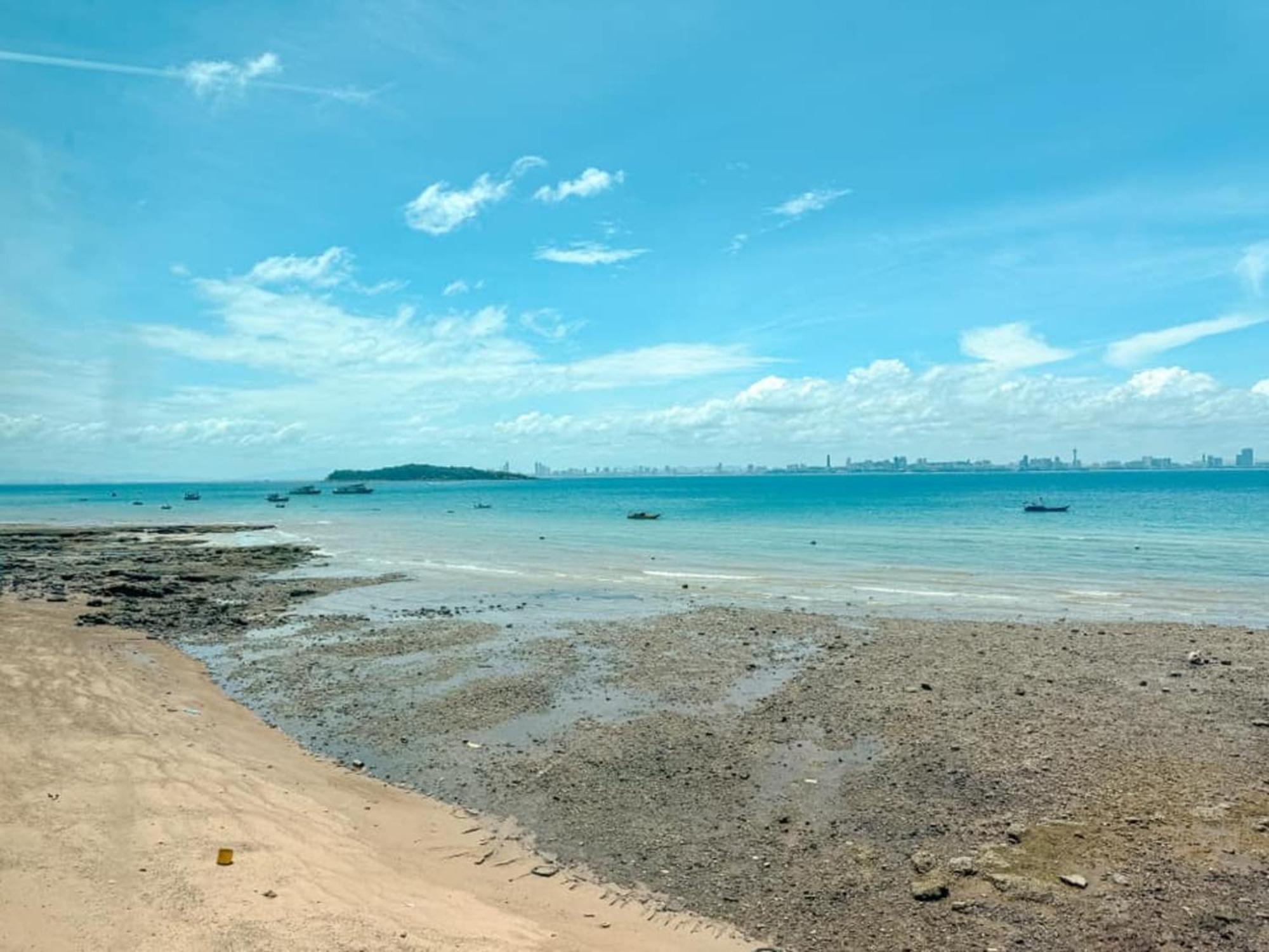 Baan Sailboat Beach Kohlarn Buitenkant foto